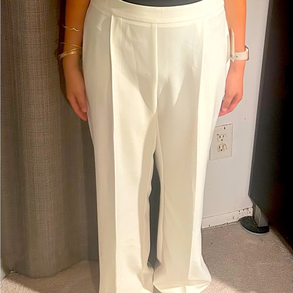 Bar ||| 
Washed White Pants Size 2
Brand New with Tag